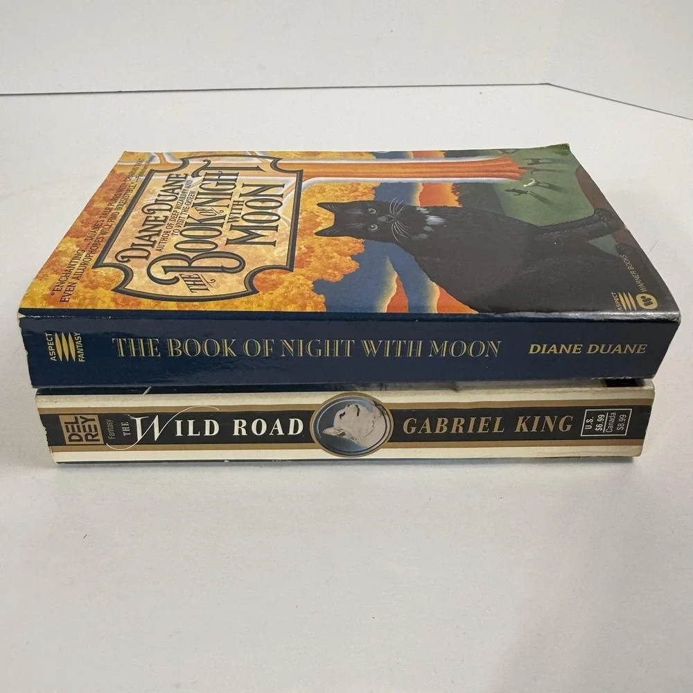 Book Of Night With Moon & The Wild Road Cat Science Fiction Diane Duane; Gabriel
